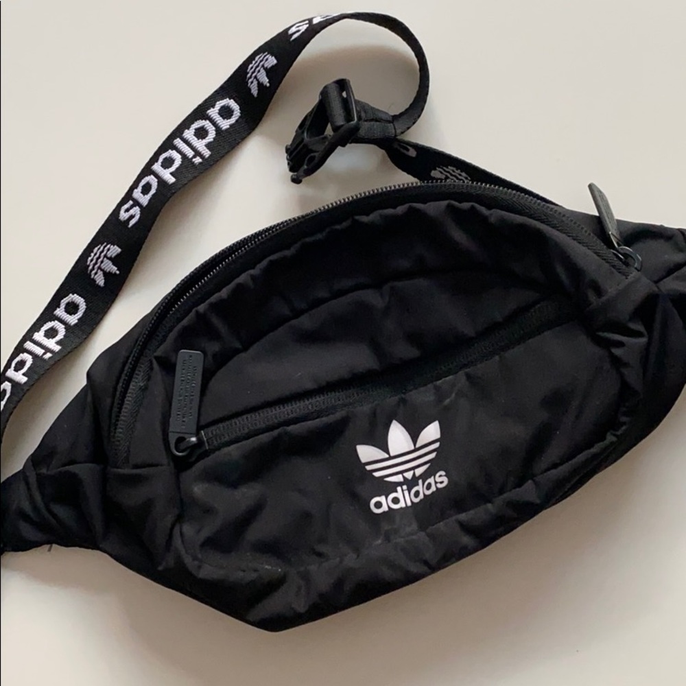Adidas fannypack